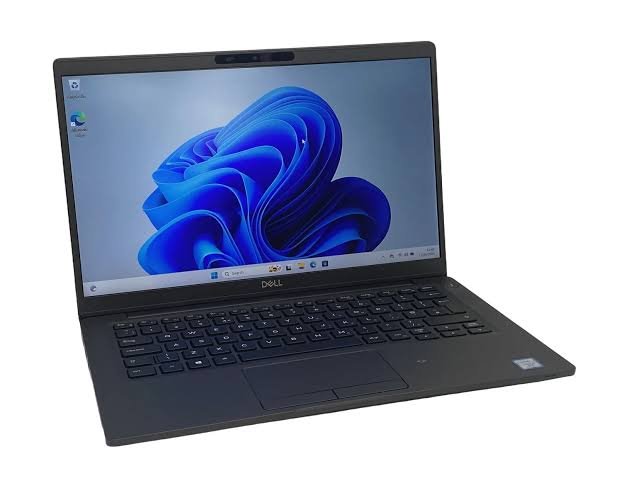 ell Latitude 7400